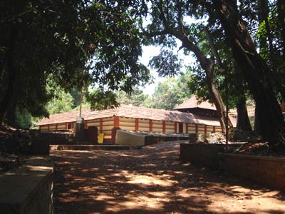 Iringole Kavu Temple